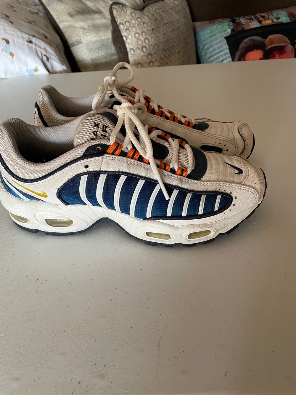 Nike White Navy Orange Low-Top Sneakers